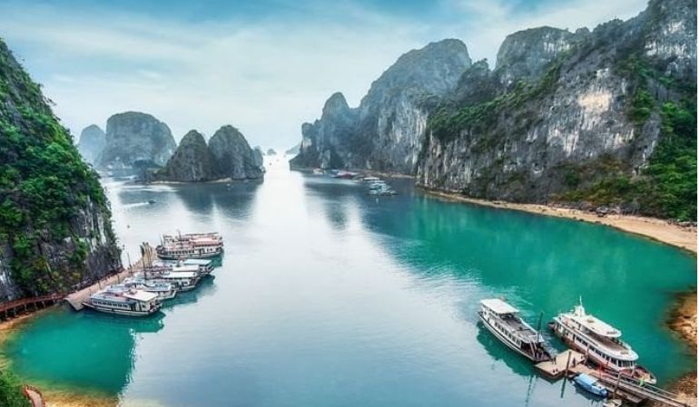 halong bay vietnam
