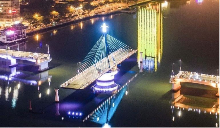 Han River in da nang vietnam