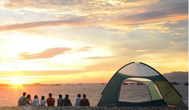 camping in cham island