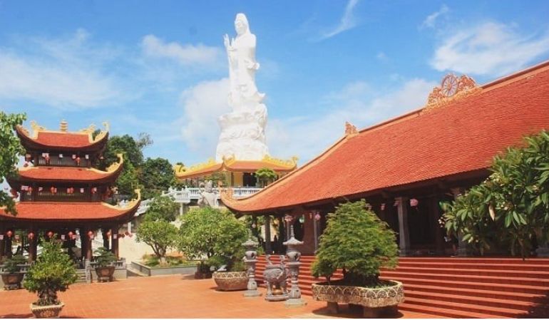 Ho Quoc Pagoda in phu quoc island vietnam