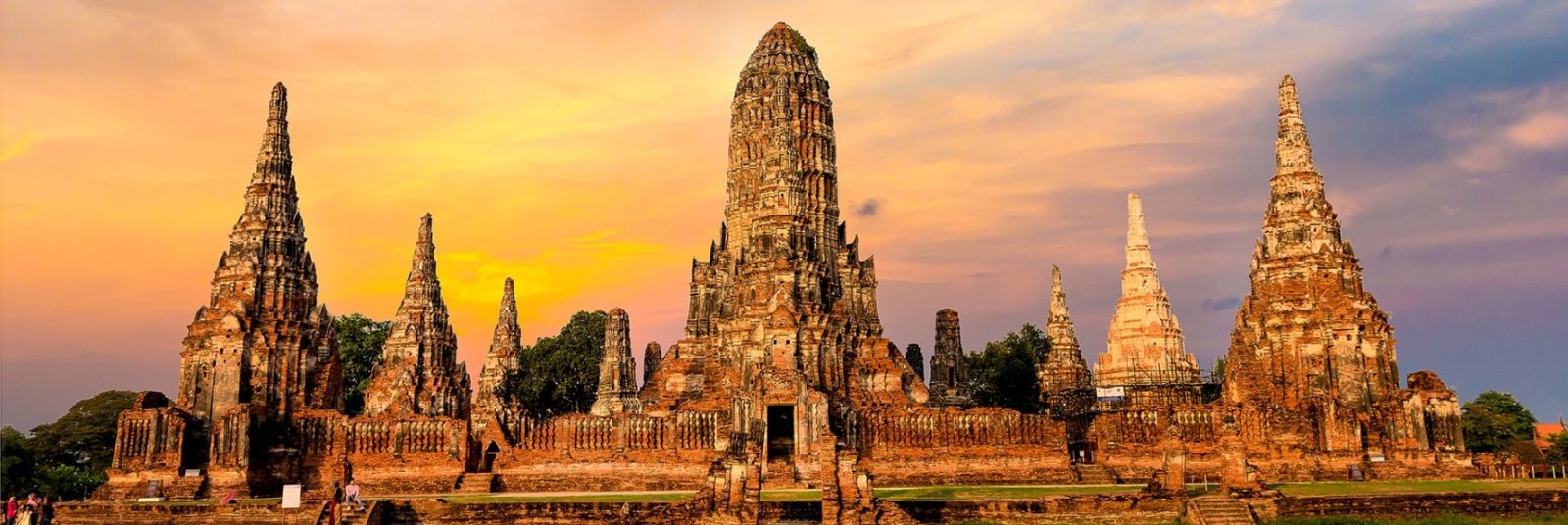 Ayutthaya unveiled: Journey through ancient ruins with our guided tours