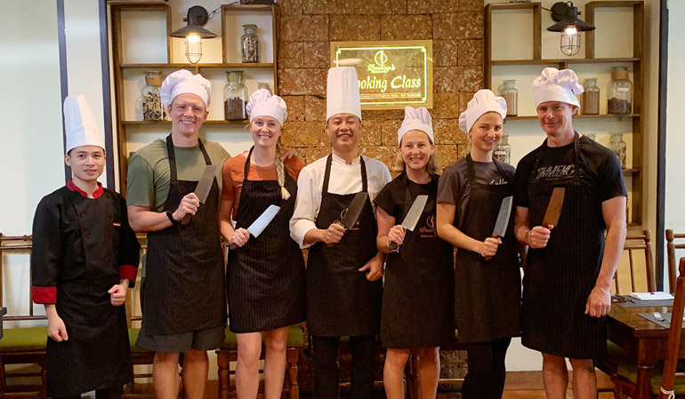 Cooking Class experience at Duong's Restaurant
