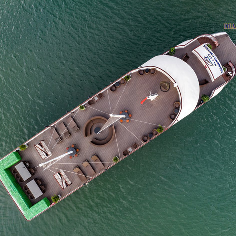 Diamond Cruises in Halong Bay