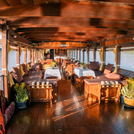 Mekong Lover Cruise on the Laos River