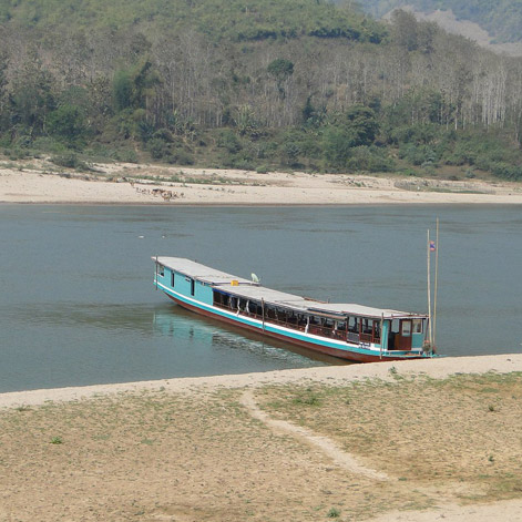 Mekong Smile Cruise on Laos River
