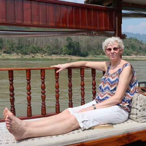 Mekong Smile Cruise on Laos River