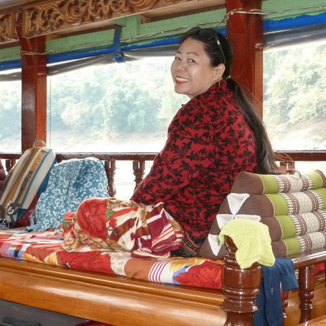 Mekong Smile Cruise on Laos River