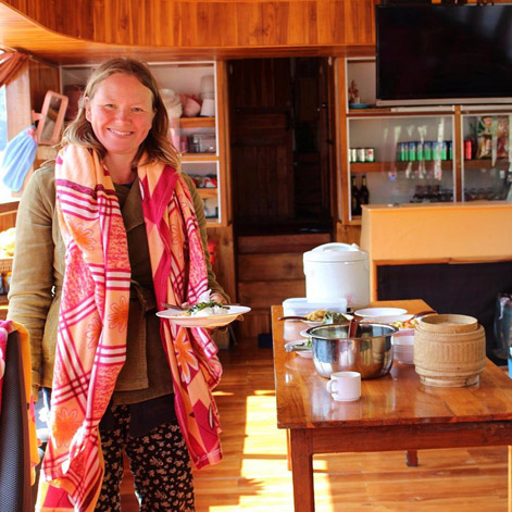 Mekong Smile Cruise on Laos River