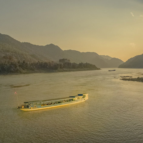 Monsoon Cruise Day Tour: Luang Prabang Sunset