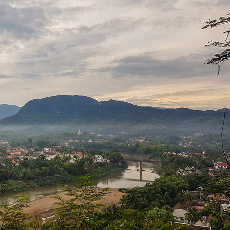 Nomad Cruise: Luang Prabang Sunset