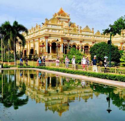 Cu Chi Tunnels and Mekong Delta Day Tour