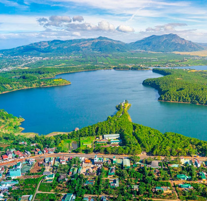 5 Days Central Highlands Vietnam