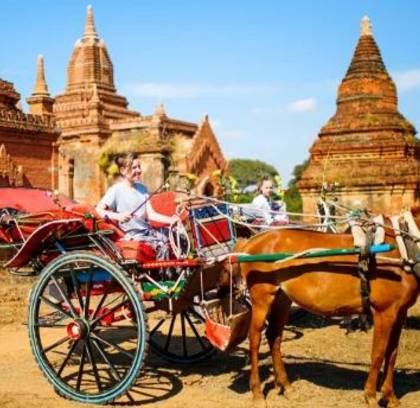 Bagan Horse Riding Tour Half Day