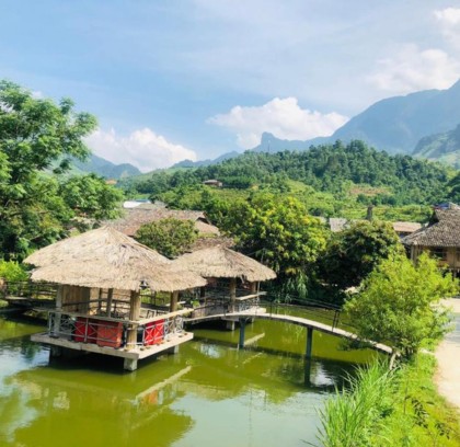 Ha Giang Jeep Tour: 4 Days of Epic Adventure & Breathtaking Views