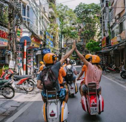 Hoian Vespa Food Tour: Night Lights, Street Eats & Wishes