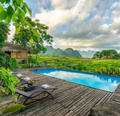 Pu Luong Escape: Trek Rice Terraces, Cycle Villages & Live Local