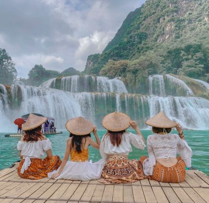 Vietnam 2 Week with Ha Giang Loop