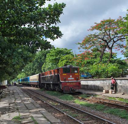 Yangon Circular Train Tour: Colorful Life Along The Loop